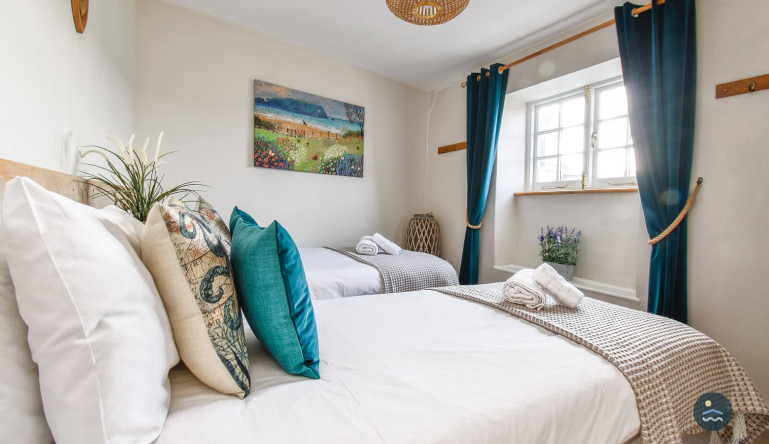 Twin Bedroom