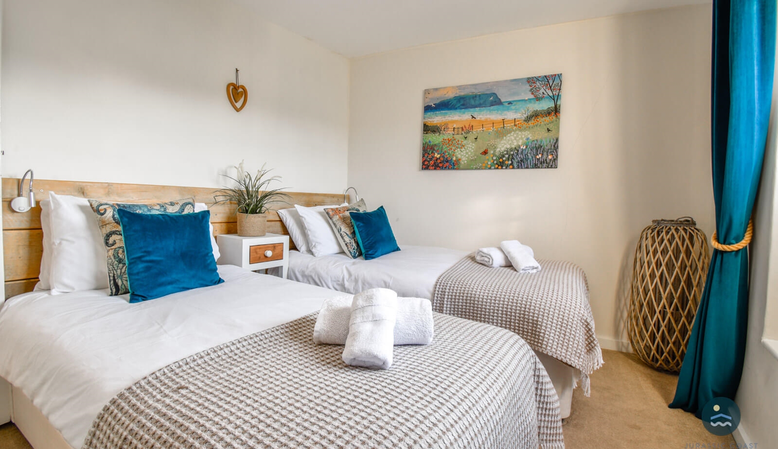 Twin Bedroom