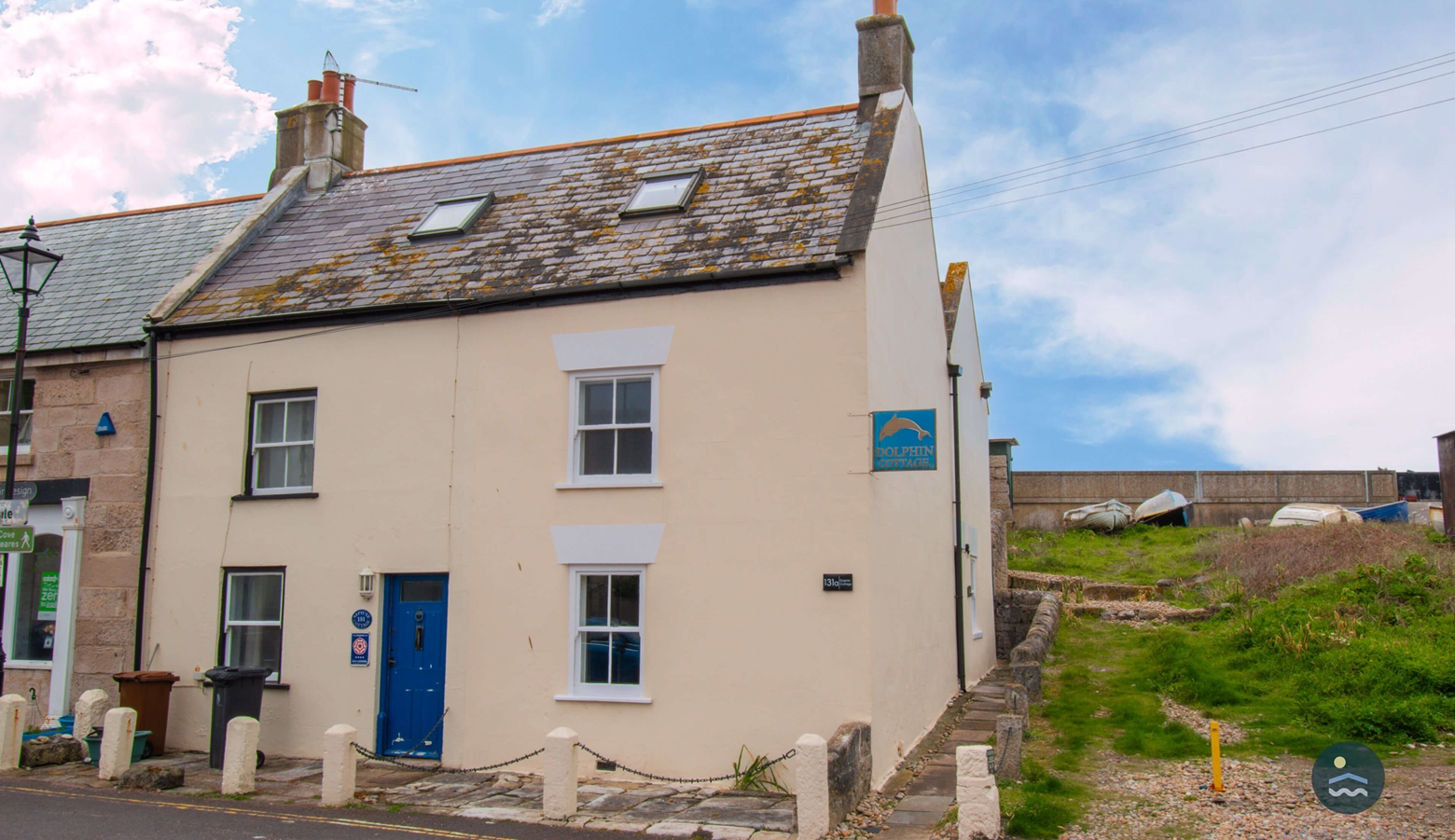 Dolphin Cottage