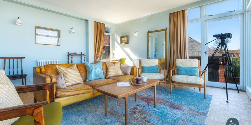 Sitting Area with Harbour Views