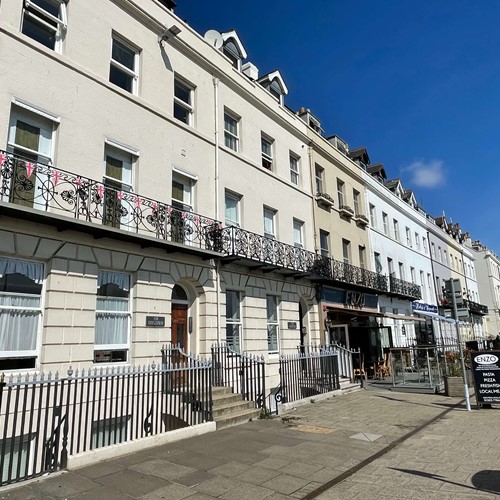 Bay Retreat External