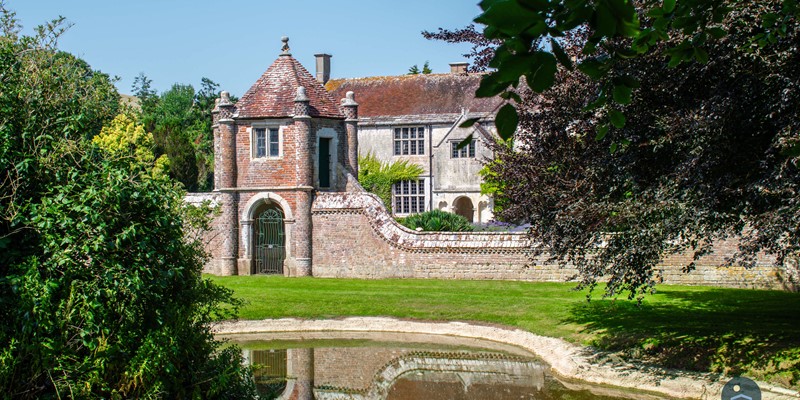 The Dorset Manor House
