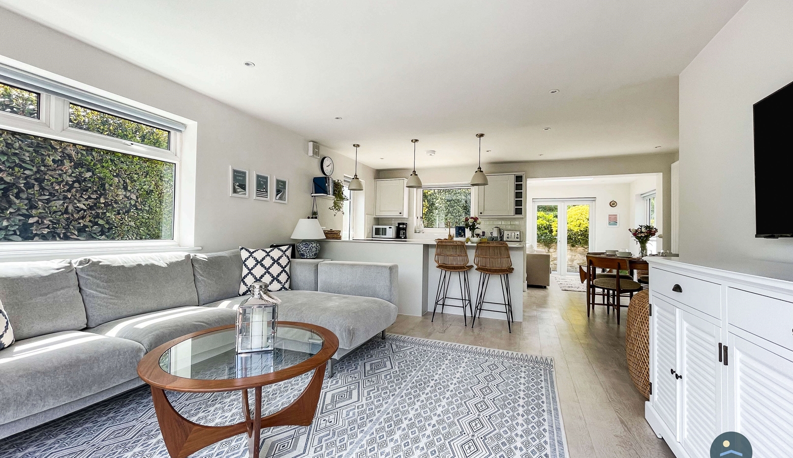 Kitchen Sitting Room